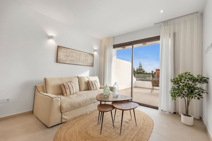 Image No.28-2 Bed Apartment for sale