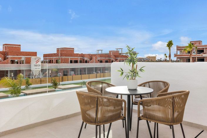Image No.30-2 Bed Apartment for sale