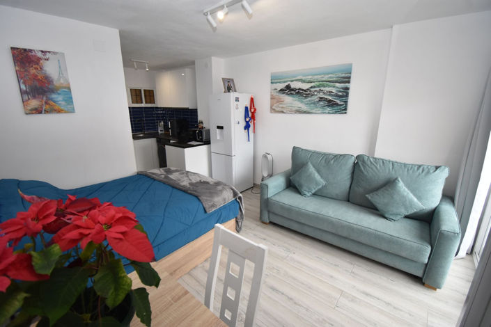 Image No.8-Apartment for sale