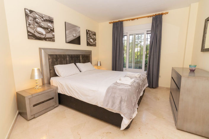 Image No.14-3 Bed Apartment for sale