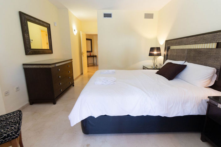 Image No.19-3 Bed Apartment for sale