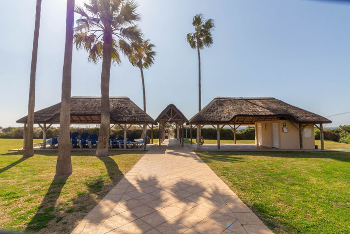 Image No.24-3 Bed Apartment for sale