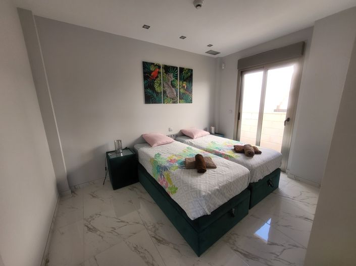 Image No.16-3 Bed Villa for sale