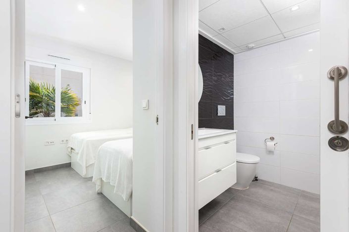 Image No.10-3 Bed Bungalow for sale