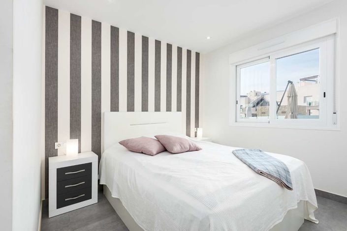 Image No.18-3 Bed Bungalow for sale