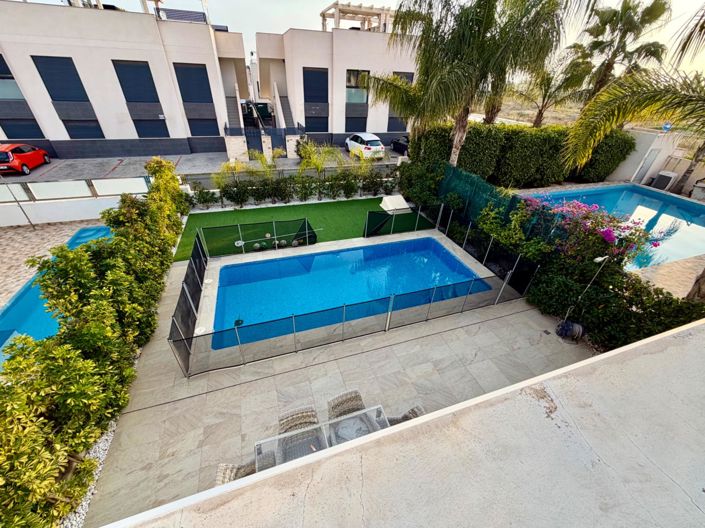 Image No.20-3 Bed Villa for sale