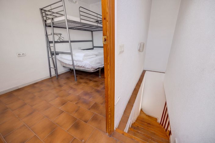 Image No.37-3 Bed Bungalow for sale