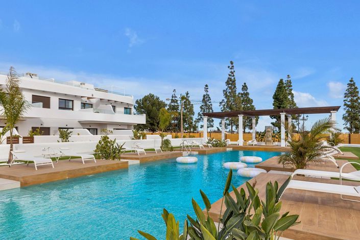 Image No.2-3 Bed Villa for sale