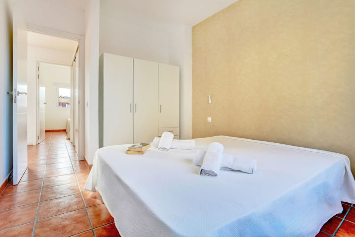 Image No.16-2 Bed Apartment for sale