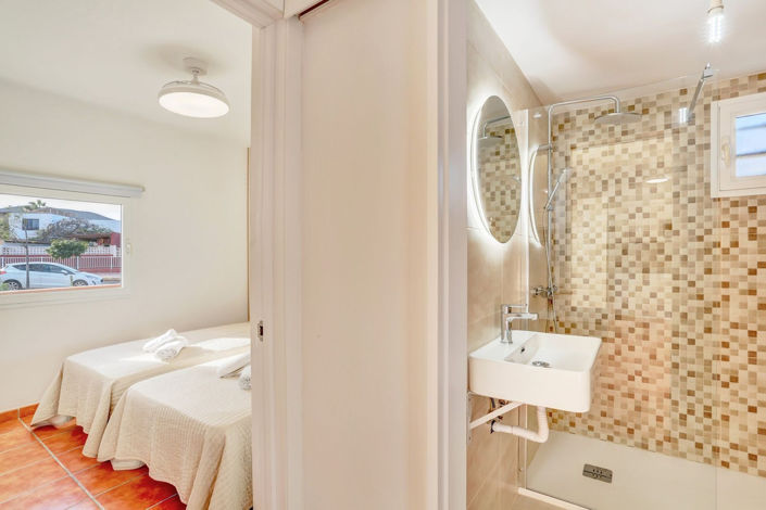 Image No.25-2 Bed Apartment for sale