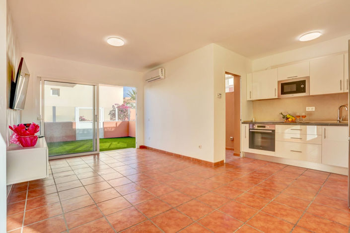 Image No.10-2 Bed Apartment for sale