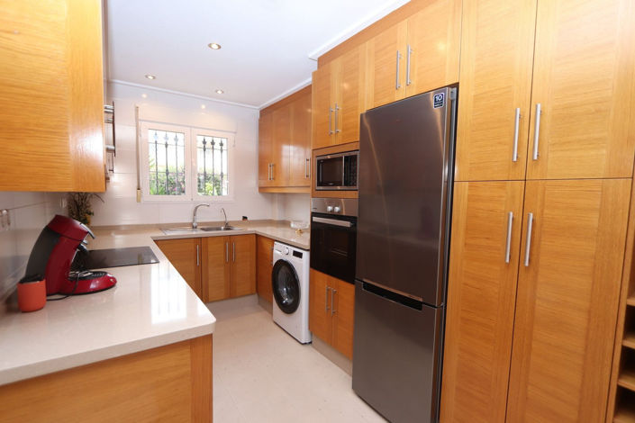 Image No.12-2 Bed Apartment for sale