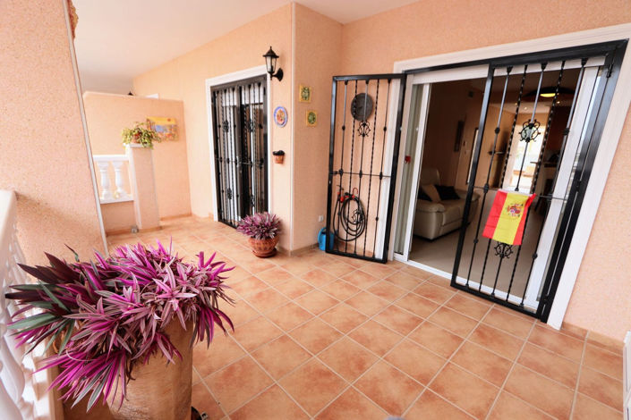 Image No.20-2 Bed Apartment for sale