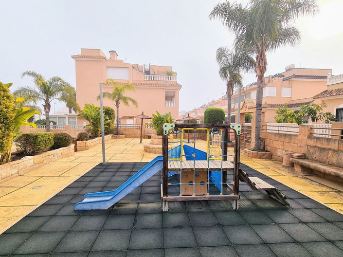 Image No.25-2 Bed Apartment for sale