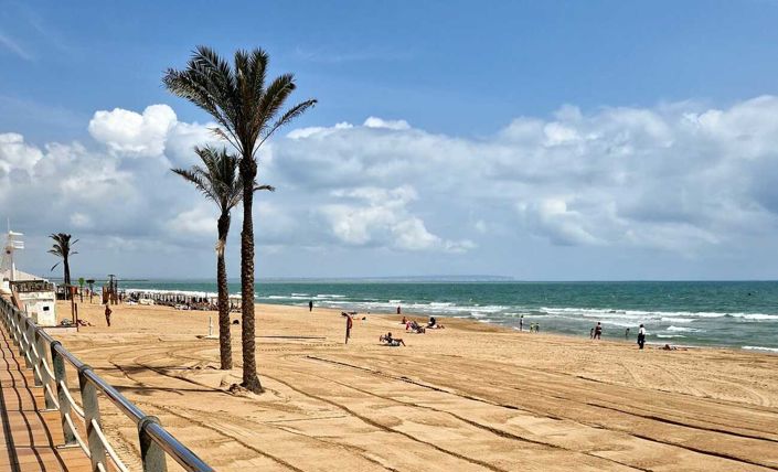 Image No.15-3 Bed Townhouse for sale