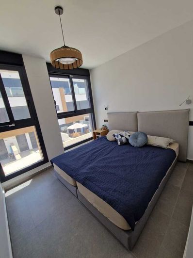 Image No.7-3 Bed Townhouse for sale