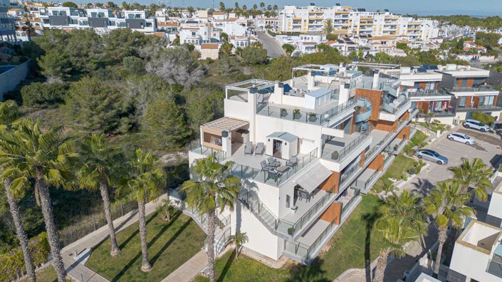 Image No.23-2 Bed Apartment for sale