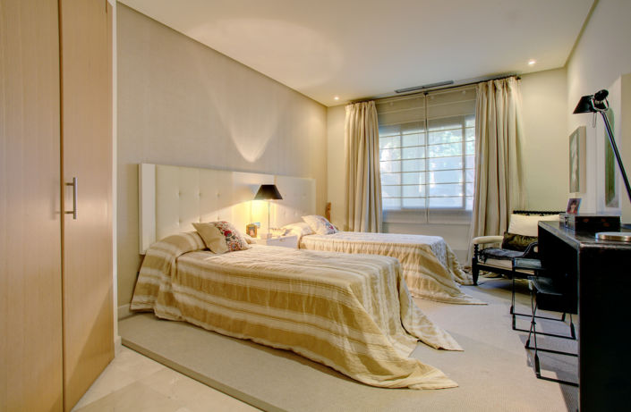 Image No.33-3 Bed Apartment for sale