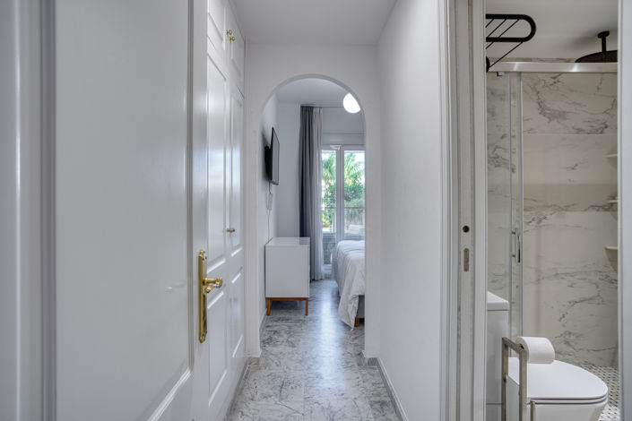 Image No.24-2 Bed Apartment for sale