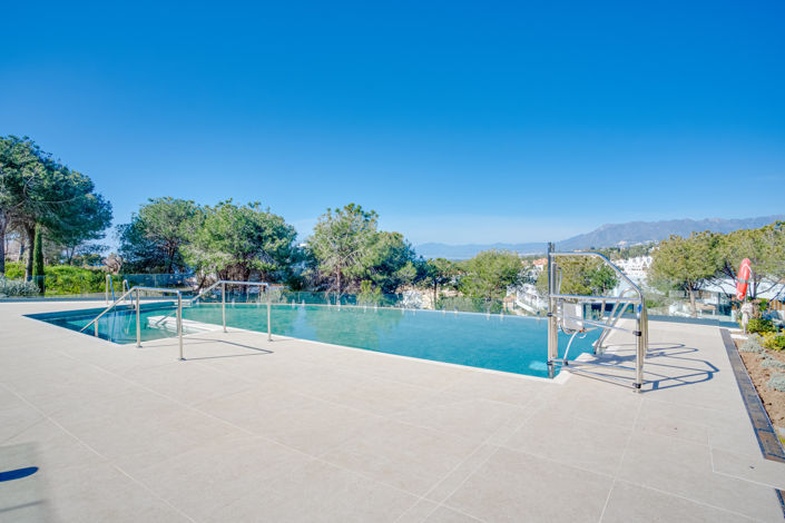 Image No.20-3 Bed Apartment for sale