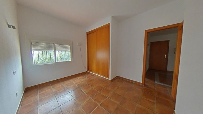 Image No.2-Maison de 2 chambres à vendre à Estepona