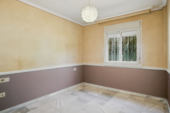 Image No.18-3 Bed Apartment for sale