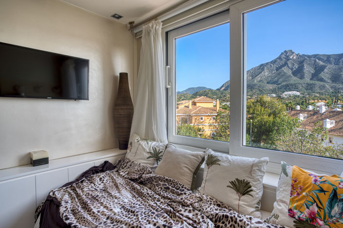 Image No.20-4 Bed Penthouse for sale