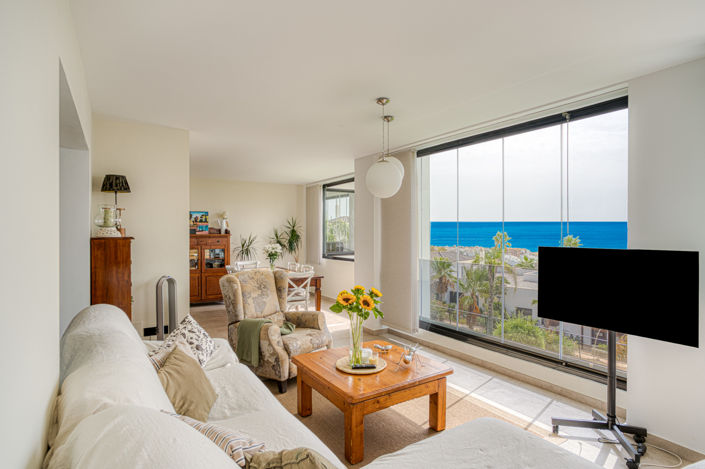 Image No.21-3 Bed Apartment for sale