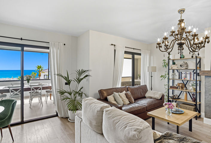 Image No.25-3 Bed Apartment for sale