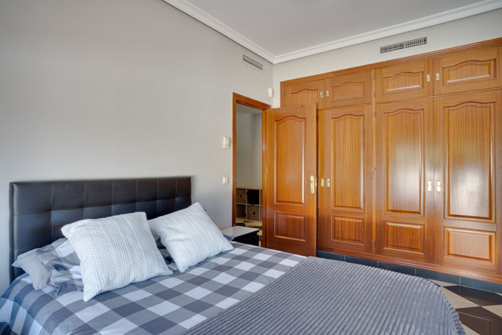 Image No.25-5 Bed Villa for sale