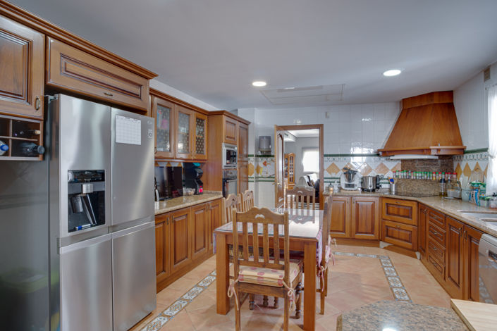 Image No.4-5 Bed Villa for sale