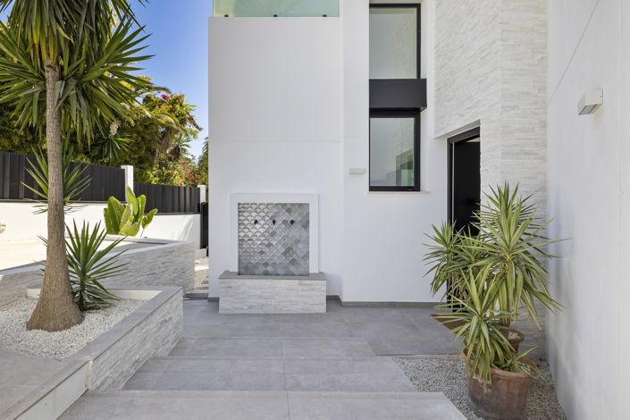 Image No.11-5 Bed Villa for sale