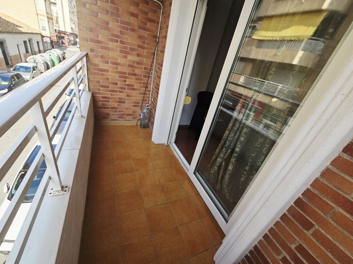 Image No.18-3 Bed Apartment for sale