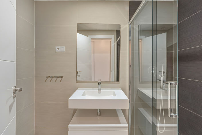 Image No.12-2 Bed Apartment for sale