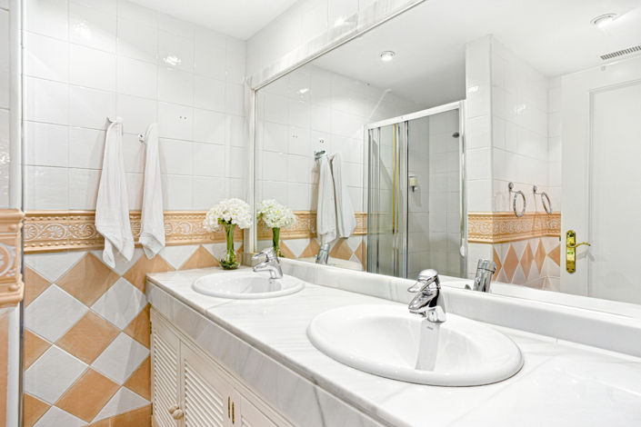 Image No.21-2 Bed Apartment for sale