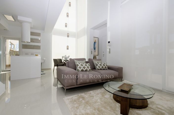 Image No.14-3 Bed Villa for sale