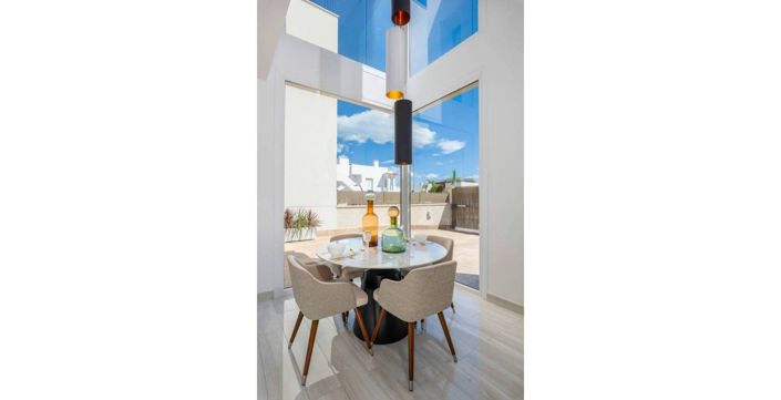 Image No.8-3 Bed Villa for sale