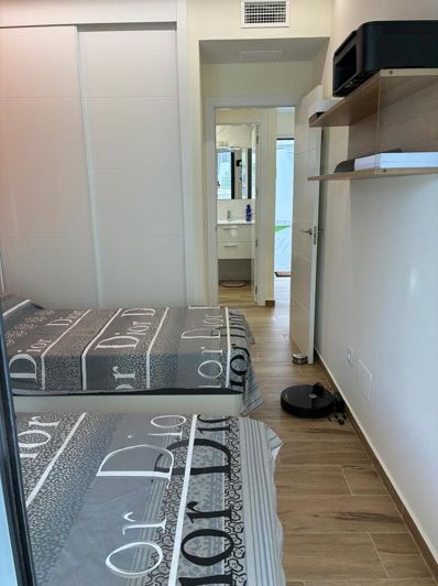 Image No.16-2 Bed Apartment for sale