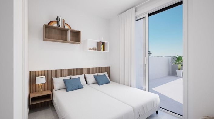 Image No.15-3 Bed Apartment for sale
