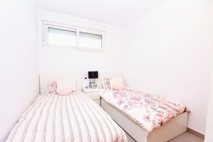 Image No.14-2 Bed Apartment for sale