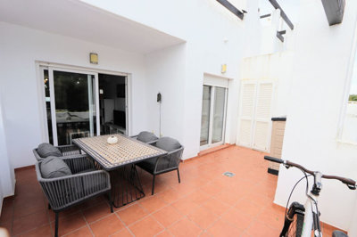 2-5bd7b9d04b45e33852eaf0ec6670150d