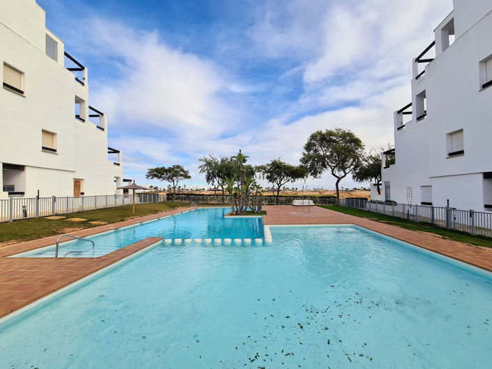 Image No.28-2 Bed Apartment for sale