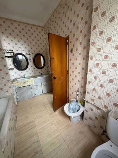 Image No.20-5 Bed Apartment for sale