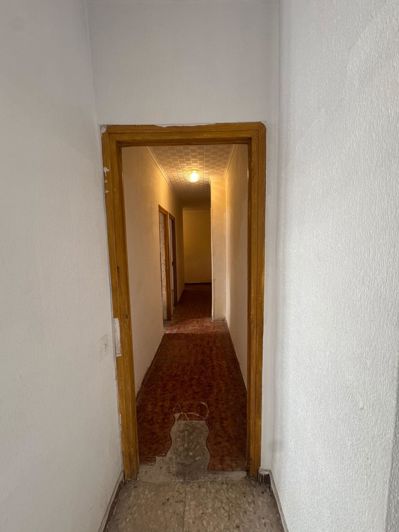 Image No.25-5 Bed House for sale