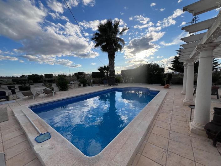 Image No.39-3 Bed Villa for sale