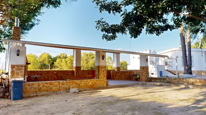 Image No.19-4 Bed Villa for sale