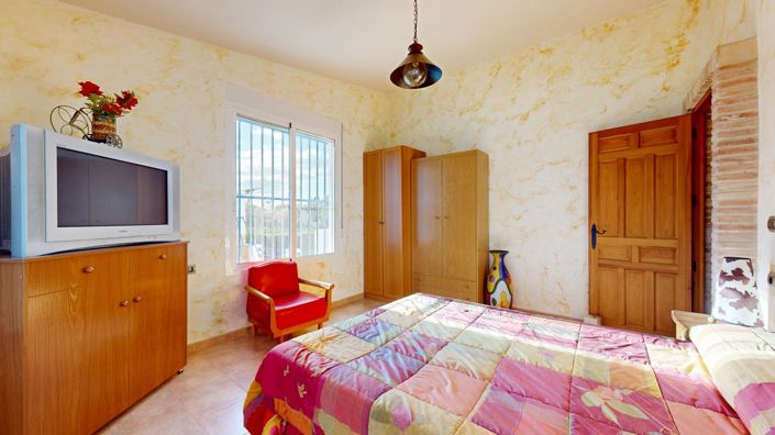 Image No.30-4 Bed Villa for sale