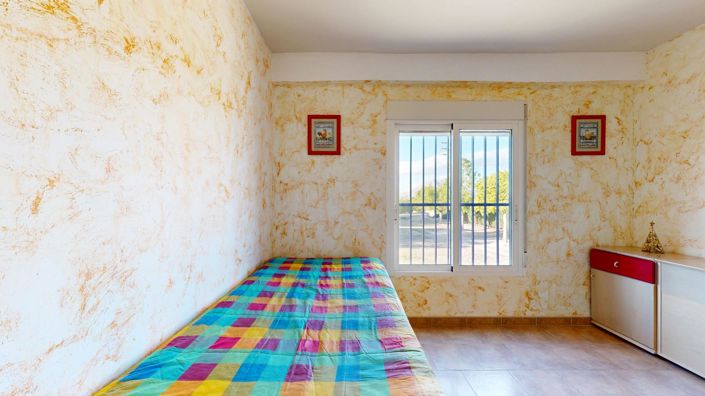 Image No.38-4 Bed Villa for sale