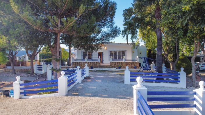 Image No.49-4 Bed Villa for sale