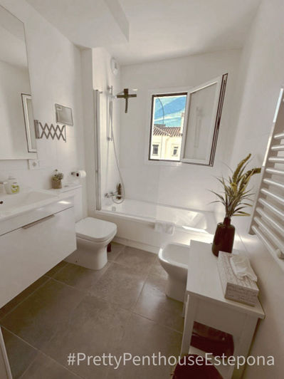 Image No.6-Penthouse de 2 chambres à vendre à Estepona